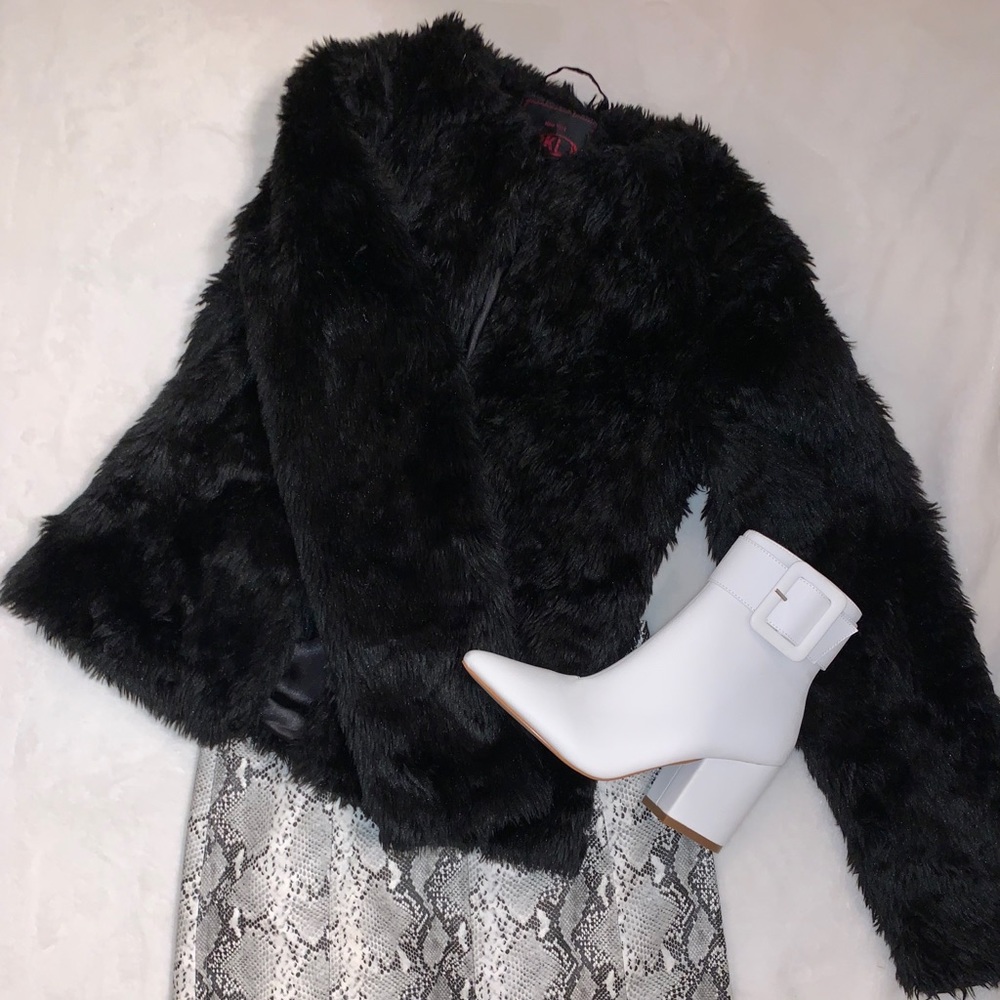 Yoki Black Fur Jacket